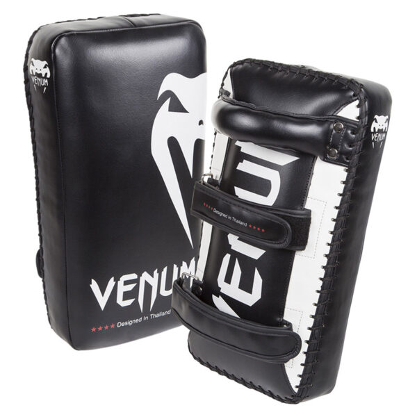 Venum Giant Kick Pads - Pair